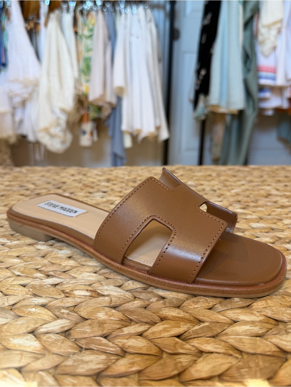 Haydn Cognac Leather Sandals |STEVE MADDEN